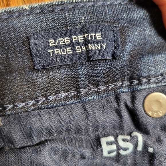 GAP True Skinny Jeans Women’s Size 26P – Blue with Dark Side Stripe - Picture 4 of 8